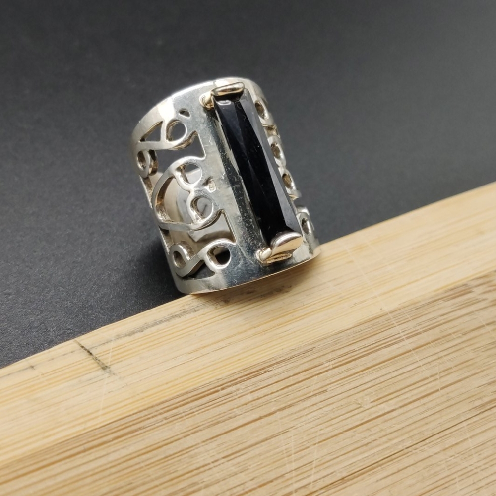 Sterling Silver Ring with CZ💁🏻‍♀️